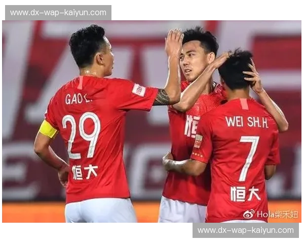 巅峰对决：亚冠决赛首尔FCvs广州恒大，一场火星撞地球的史诗级较量！